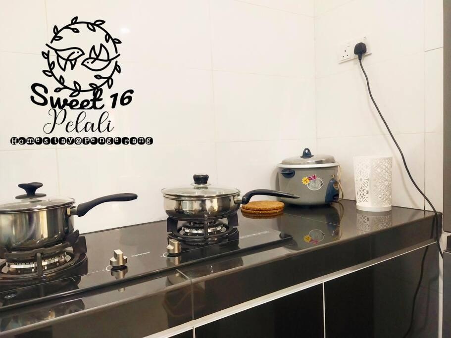 Sweet 16 Pelali Homestay Pengerang Exterior photo
